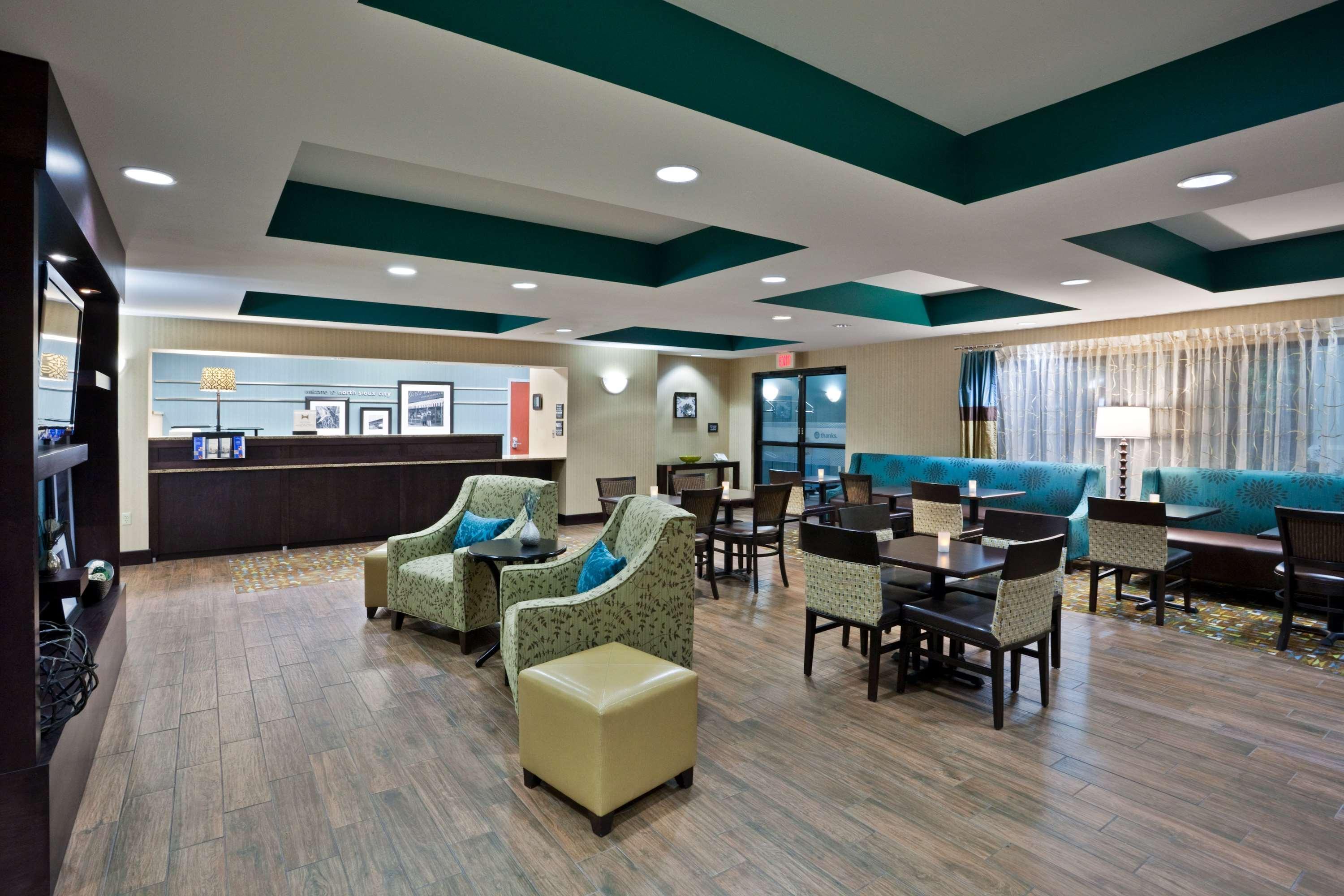Hampton Inn North Sioux City Экстерьер фото