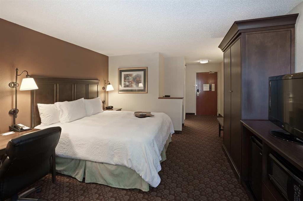 Hampton Inn North Sioux City Номер фото